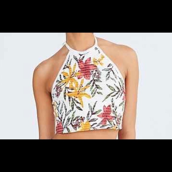 Halter Top - Picture 4 of 4